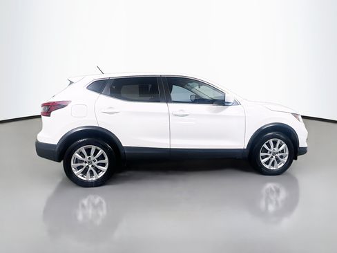 Used 2021 Nissan Rogue Sport S FWD image 3