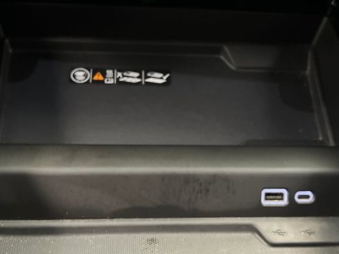 Used 2025 Chevrolet Tahoe Z71 AWD/4WD image 52