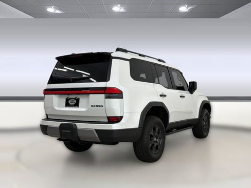 Certified 2025 Lexus GX 550 AWD/4WD image 9
