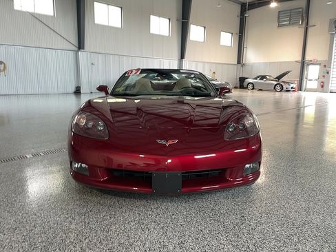 Used 2007 Chevrolet Corvette Convertible w/ Preferred Equipment Group RWD image 4