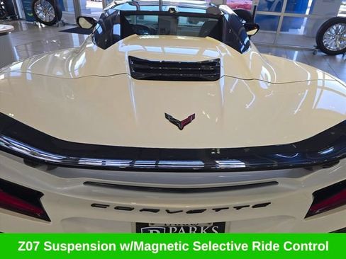 Certified 2023 Chevrolet Corvette Z06 w/ Z07 Performance Package RWD image 32
