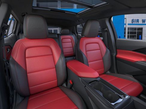 New 2026 Chevrolet Equinox EV RS image 16