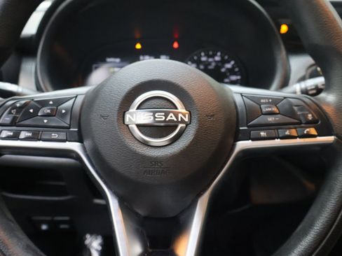 Used 2023 Nissan Kicks SV FWD image 19