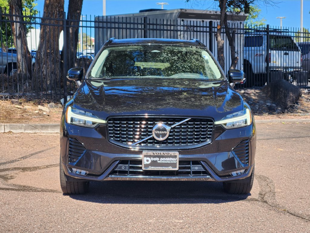 Used 2025 Volvo XC60 B5 Plus AWD/4WD image 22