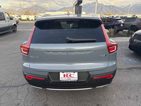 Used 2020 Volvo XC40 T5 Inscription w/ Protection Package Premier image 6