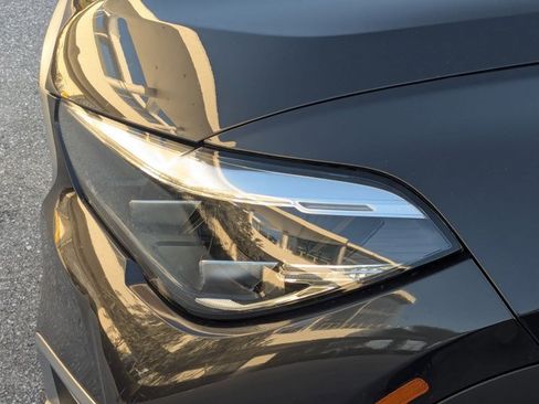 Certified 2023 BMW X6 xDrive40i w/ Luxury Seating Package image 14