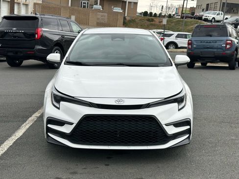 Used 2024 Toyota Corolla SE image 10