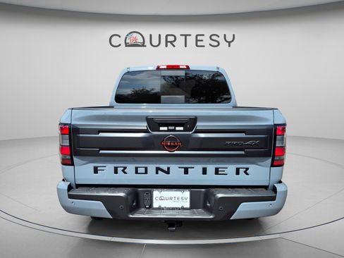New 2026 Nissan Frontier PRO-4X w/ Pro-4x Convenience Package AWD/4WD image 5