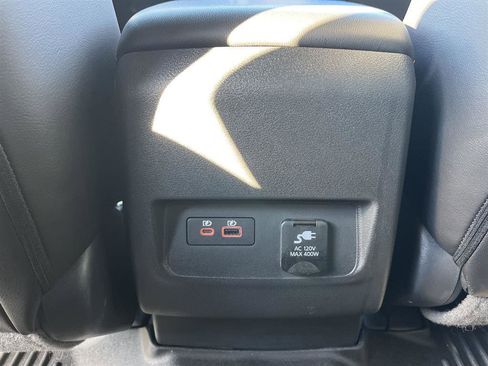 Used 2025 Nissan Frontier PRO-4X w/ Pro Premium Package AWD/4WD image 15