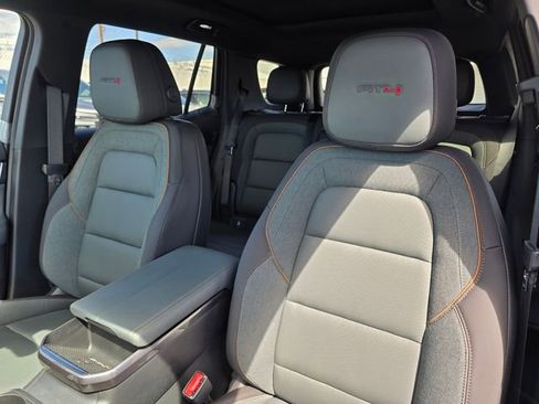 New 2026 GMC Terrain AT4 w/ Technology Package II AWD/4WD image 23