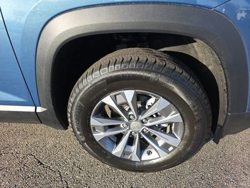 New 2026 Chevrolet Equinox LT image 9