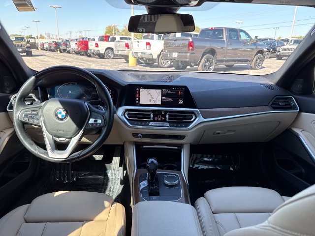 Used 2020 BMW 330i xDrive Sedan w/ Driving Assistance Package AWD/4WD image 12