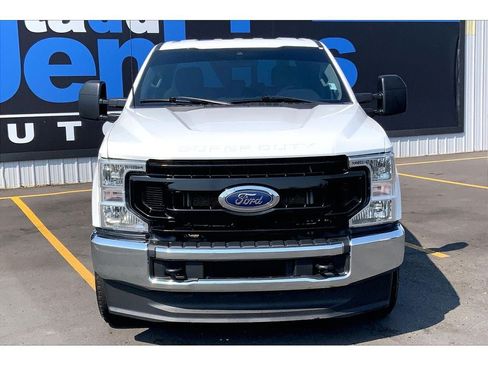 Used 2022 Ford F350 XL AWD/4WD image 3