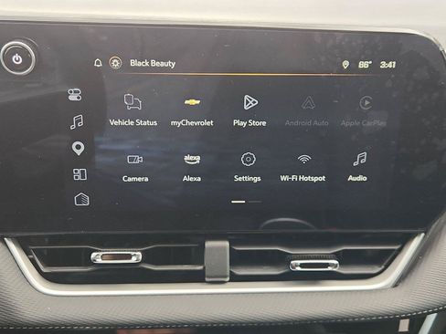 Used 2025 Chevrolet Equinox LT FWD image 13