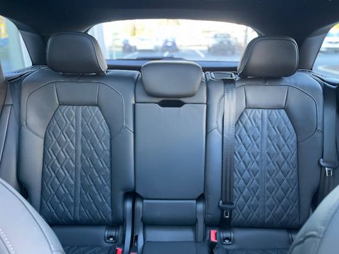 New 2025 Audi SQ5 Premium Plus image 37