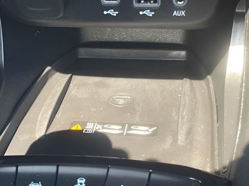 Used 2023 Chevrolet TrailBlazer RS w/ Sun and Liftgate Package FWD image 30
