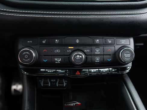 Used 2021 Dodge Durango SRT w/ Technology Group AWD/4WD image 36