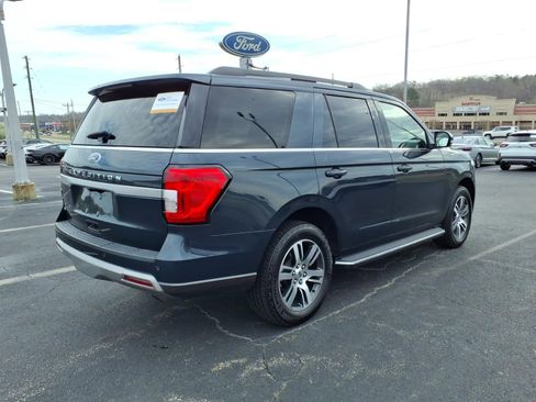 Certified 2022 Ford Expedition XLT image 7