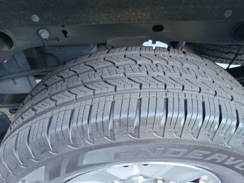 Used 2019 Chevrolet Silverado 1500 LT RWD image 11