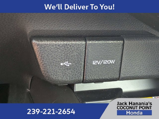 Used 2023 Toyota Camry SE w/ Cold Weather Package FWD image 23