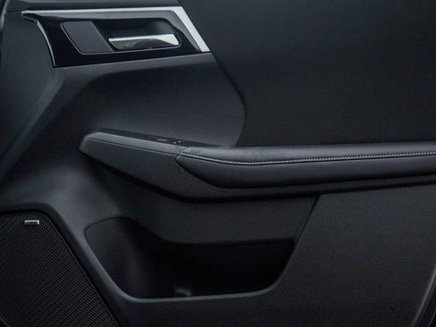 New 2026 Mitsubishi Outlander ES AWD/4WD image 9