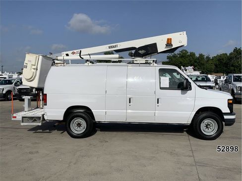 Used 2014 Ford E-350 and Econoline 350 Super Duty RWD image 7