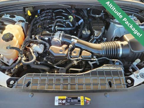 Certified 2022 Jeep Grand Cherokee L Laredo image 32