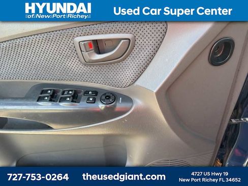 Used 2007 Hyundai Tucson SE image 10