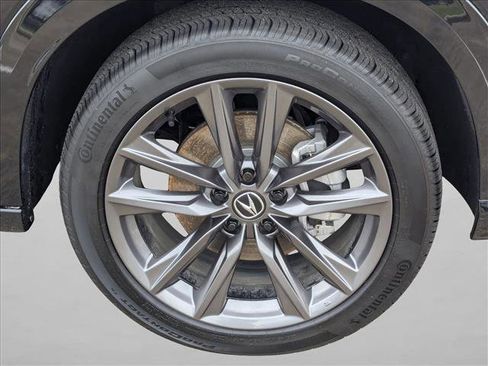 Certified 2025 Acura ADX A-Spec image 23