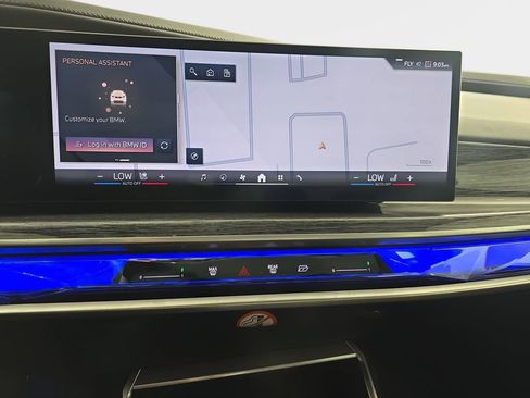 Used 2025 BMW 740i xDrive image 23