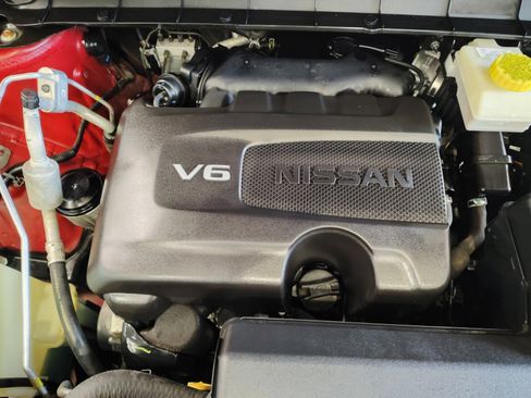 Used 2022 Nissan Pathfinder SV image 29