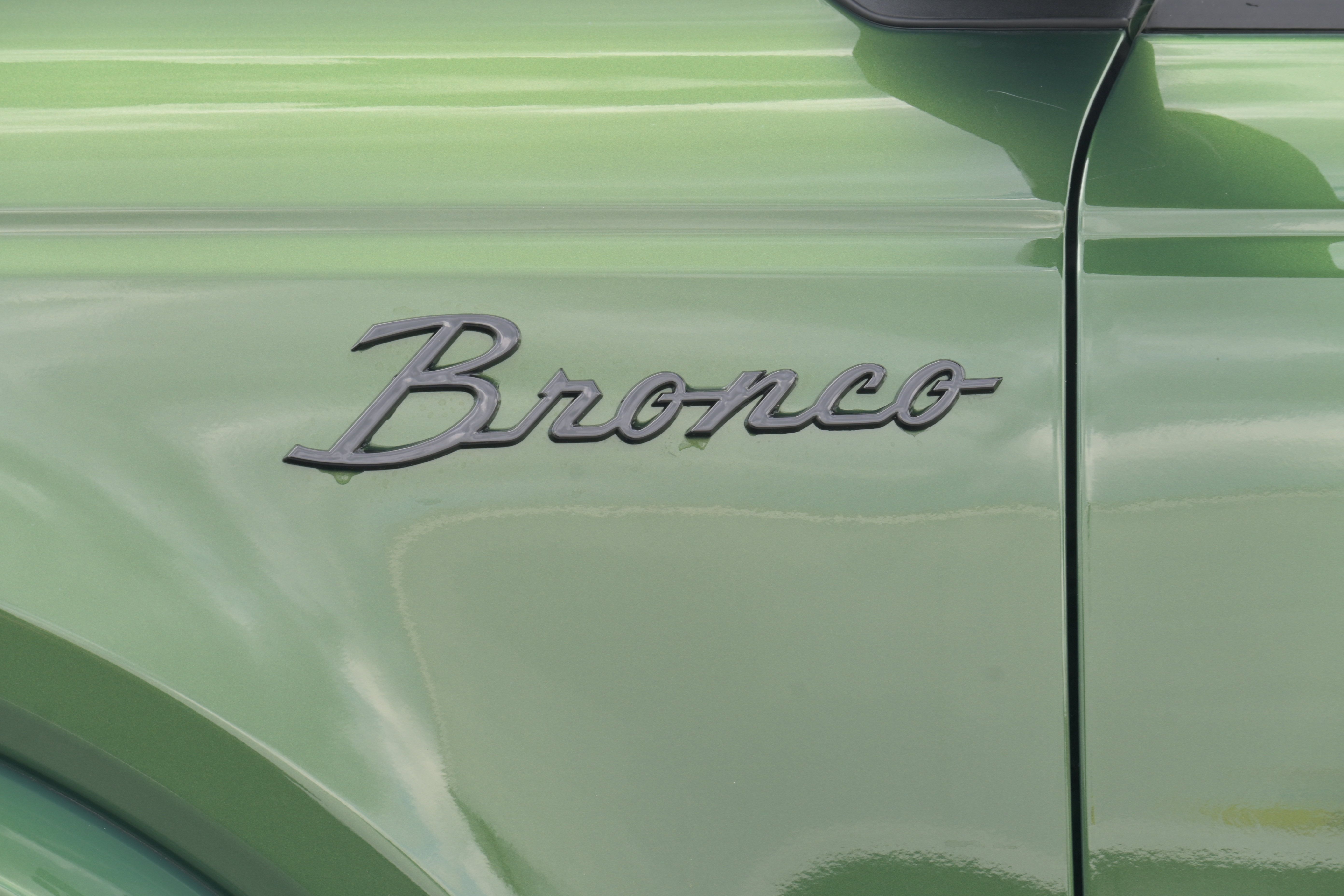 Used 2025 Ford Bronco Outer Banks AWD/4WD image 43