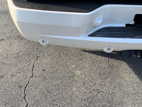 Used 2012 Chevrolet Avalanche LTZ image 50