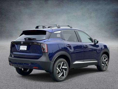 New 2026 Nissan Kicks SV w/ Cold Weather Package FWD image 2