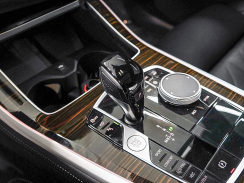 Used 2023 BMW X5 xDrive40i w/ M Sport Package image 22