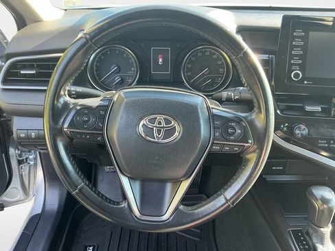 Used 2023 Toyota Camry SE FWD image 14