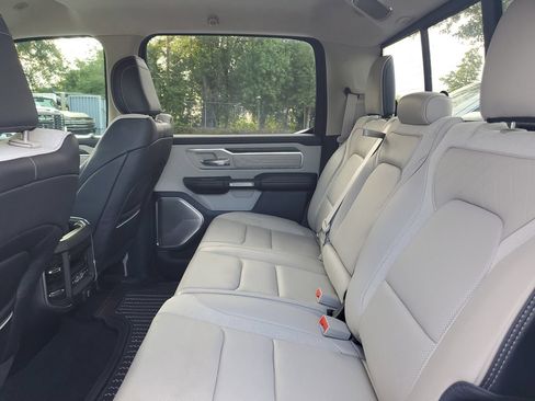 Used 2022 RAM 1500 Limited RWD image 10