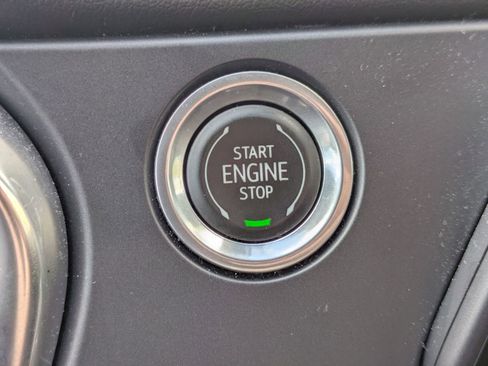 Used 2022 Chevrolet Blazer LT image 22