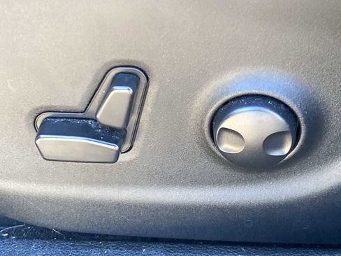 Certified 2022 Jeep Cherokee Limited w/ Elite Package image 20