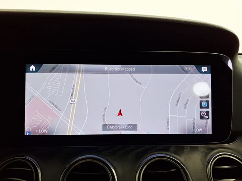 Used 2021 Mercedes-Benz E 350 Sedan image 18