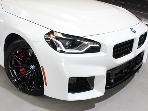 Used 2024 BMW M2 w/ Lighting Package image 7