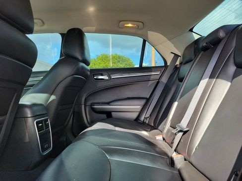 Used 2022 Chrysler 300 Touring L RWD image 14