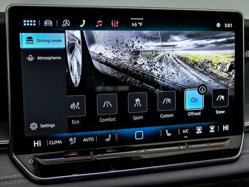 New 2026 Volkswagen Tiguan SE R-Line image 13