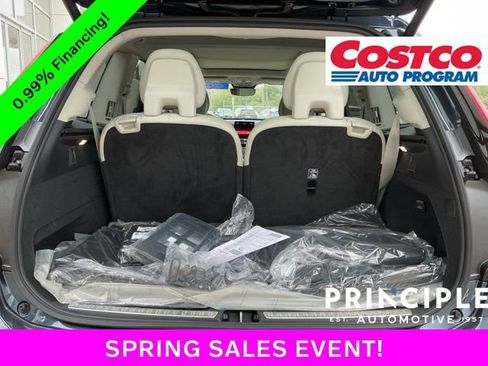 New 2026 Volvo XC90 T8 Ultra w/ Protection Package Premier AWD/4WD image 13