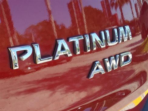 Certified 2023 Nissan Rogue Platinum w/ Platinum Premium Package image 8