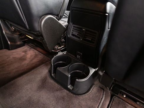 Used 2013 Mercedes-Benz G 550 image 21