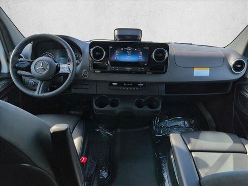 New 2026 Mercedes-Benz Sprinter 2500 image 15