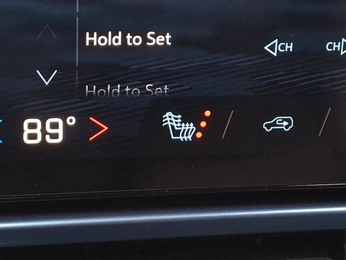 New 2026 Chevrolet Equinox EV LT image 22