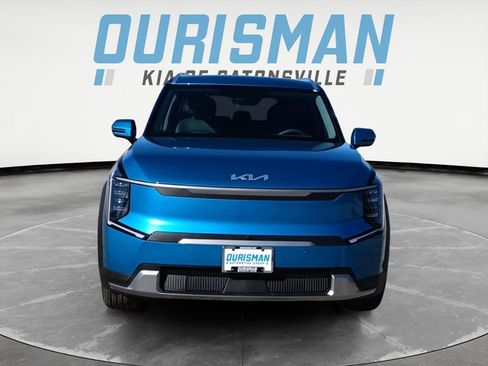 New 2026 Kia EV9 Wind image 8