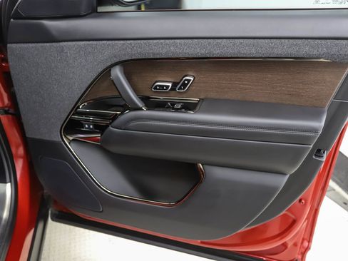 Used 2024 Land Rover Range Rover Sport Dynamic SE image 28